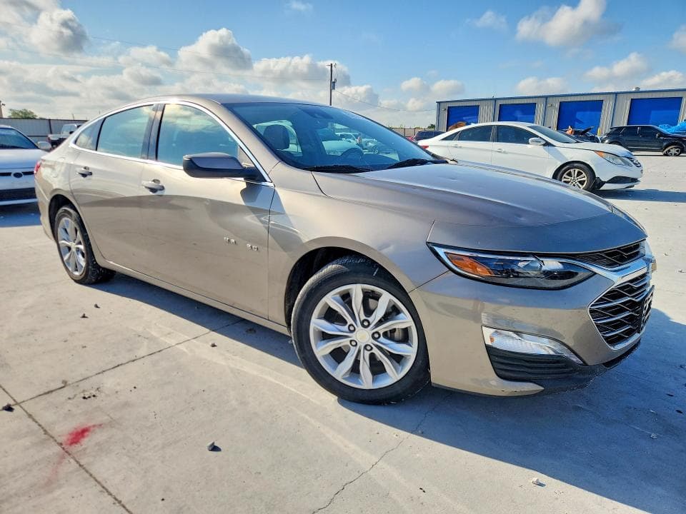 2023 CHEVROLET MALIBU LT LT 4