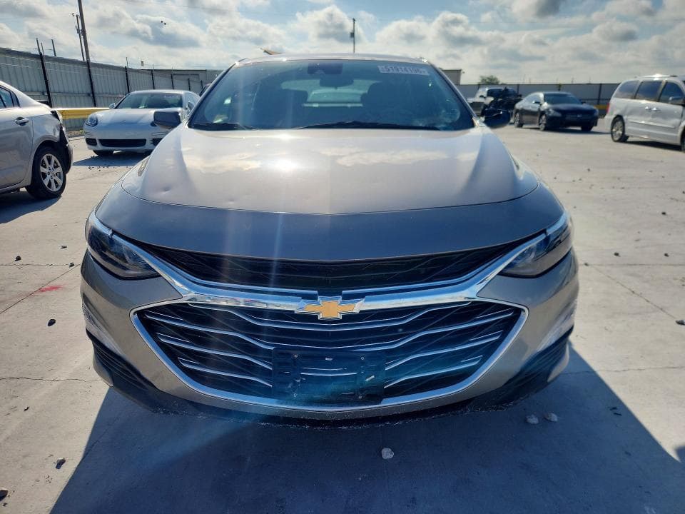 2023 CHEVROLET MALIBU LT LT 5