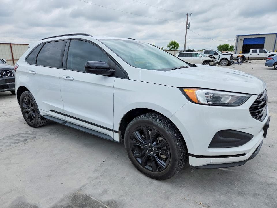 2022 FORD EDGE SE SE 4