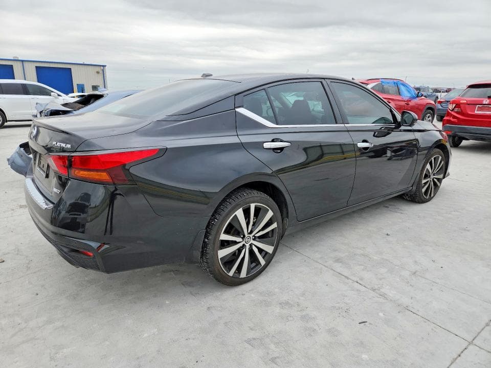 2021 NISSAN ALTIMA PLATINUM PLATINUM 3