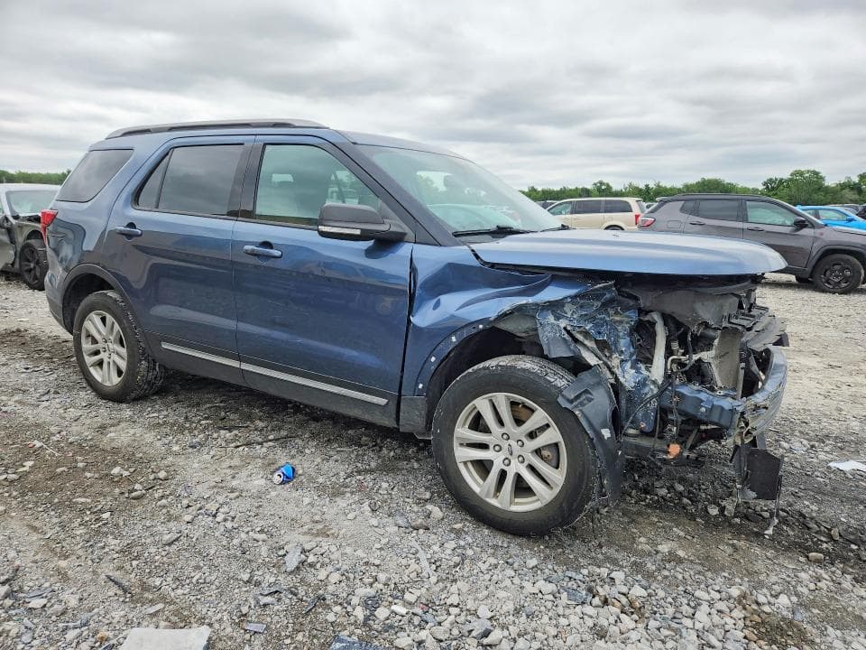 2019 FORD EXPLORER XLT XLT 4