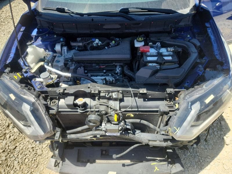 2017 NISSAN ROGUE 12