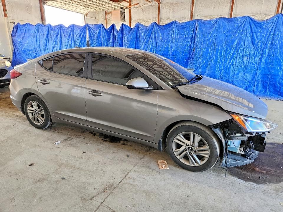 2020 HYUNDAI ELANTRA SEL SEL 4
