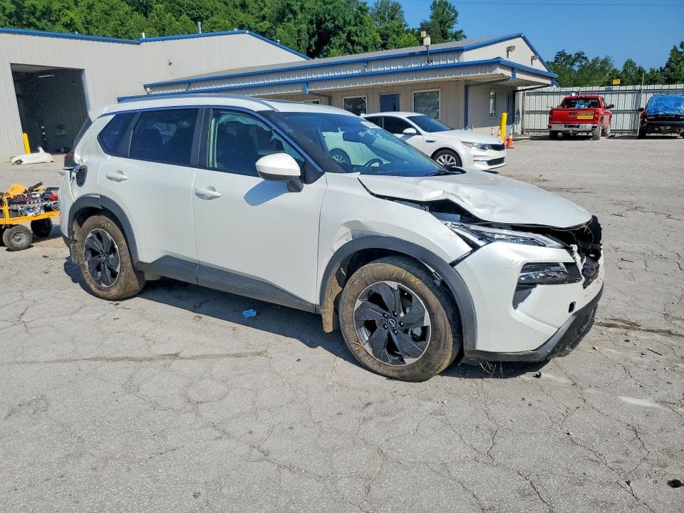 2025 NISSAN ROGUE SV 4
