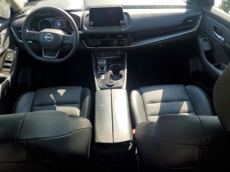 2025 NISSAN ROGUE SV 8