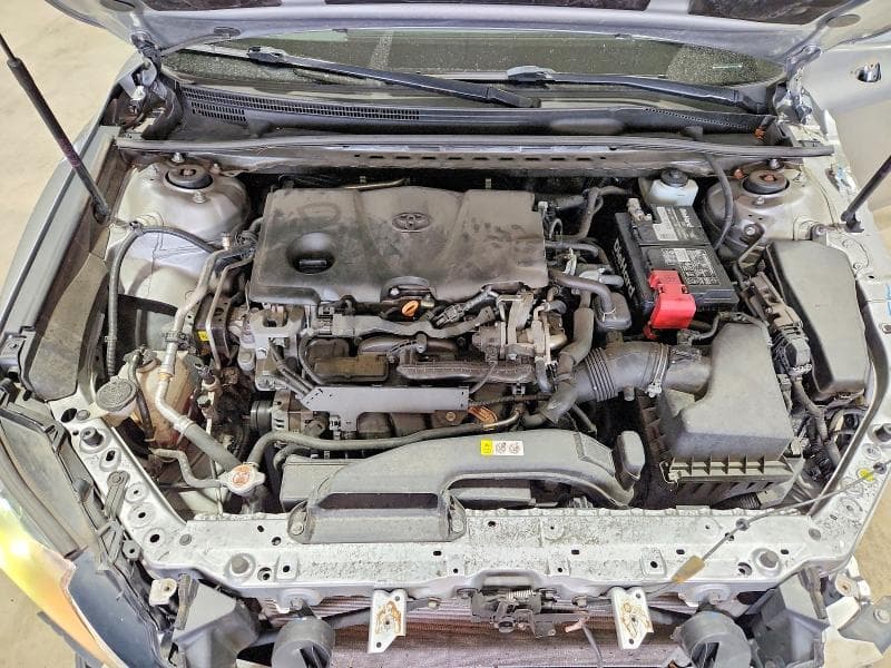 2019 TOYOTA CAMRY SE 11