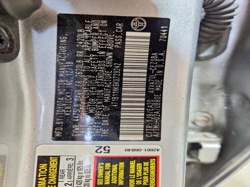 2019 TOYOTA CAMRY SE 12