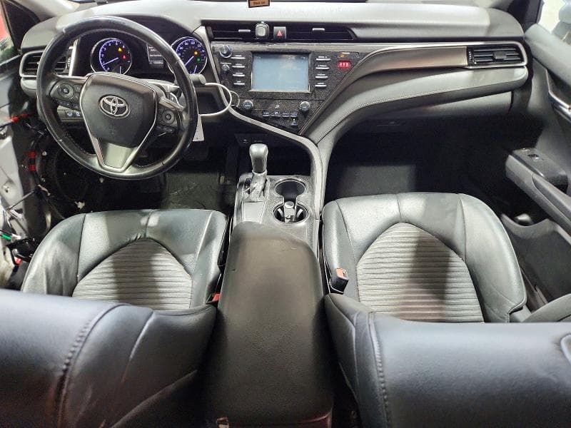 2019 TOYOTA CAMRY SE 8