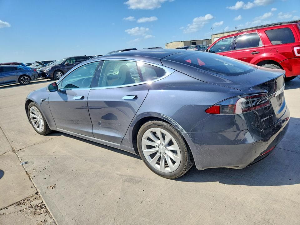 2018 TESLA MODEL S 2