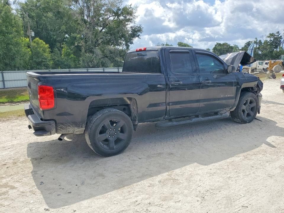 2018 CHEVROLET SILVERADO C1500 CUSTOM 3