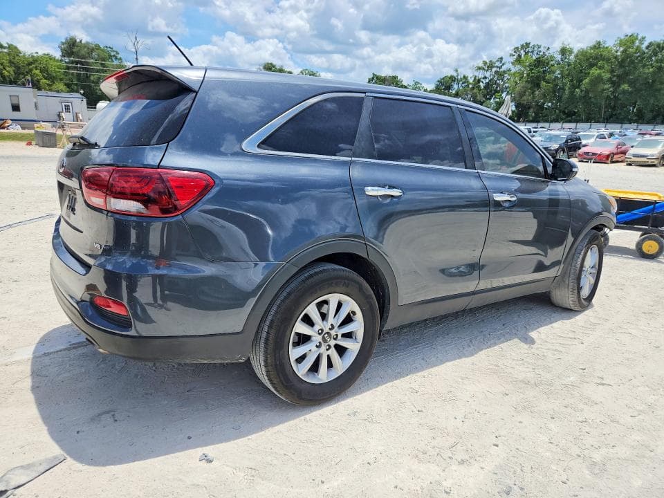 2020 KIA SORENTO S 3