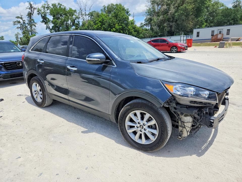2020 KIA SORENTO S 4