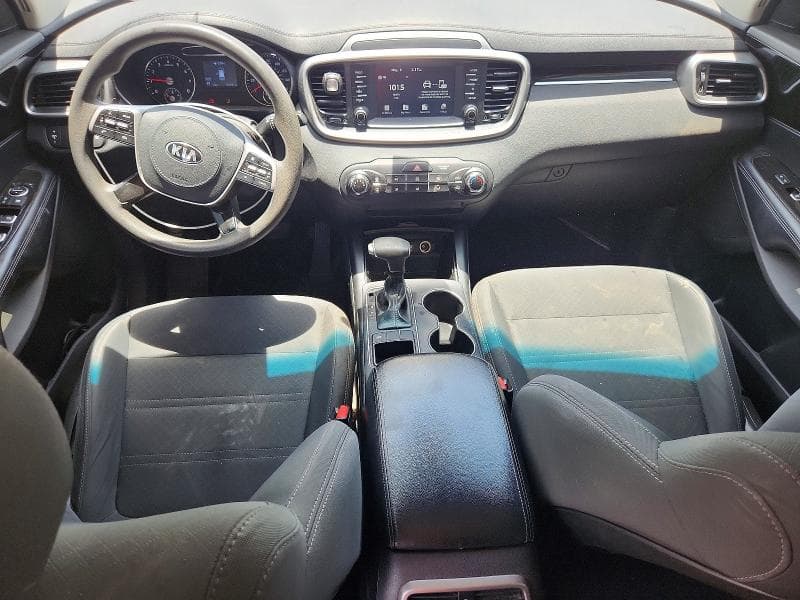 2020 KIA SORENTO S 8