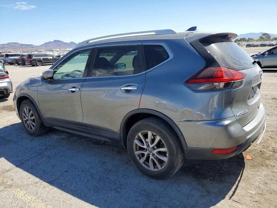 2018 NISSAN ROGUE SV 2