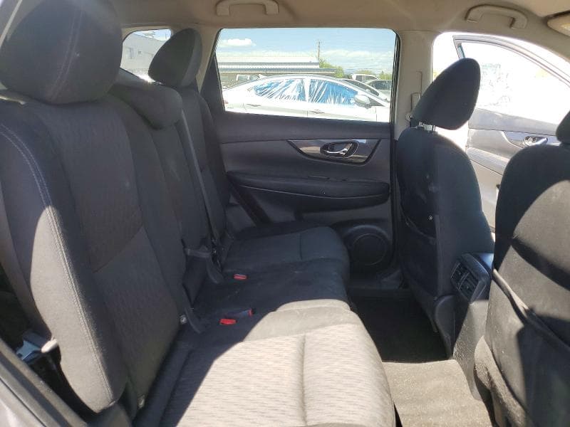 2018 NISSAN ROGUE SV 11