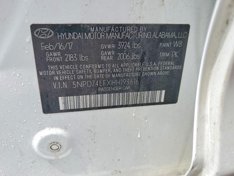 2017 HYUNDAI ELANTRA SE SE 13