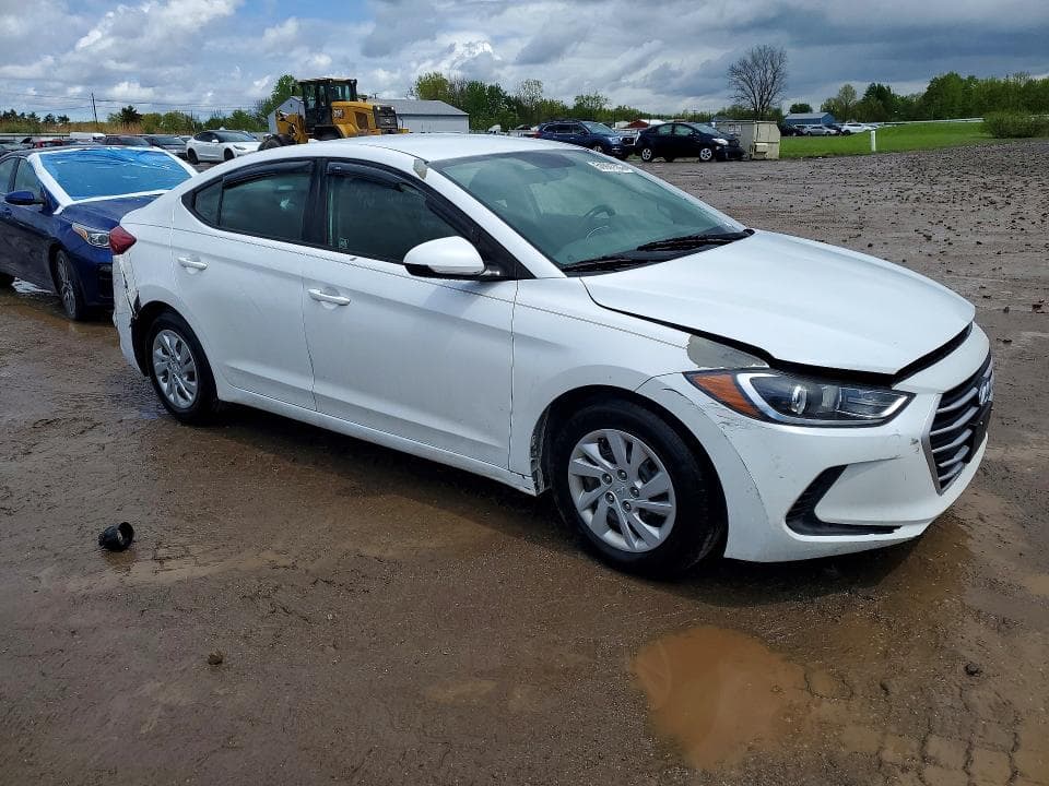 2017 HYUNDAI ELANTRA SE SE 5