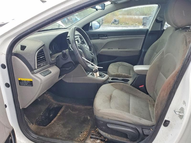 2017 HYUNDAI ELANTRA SE SE 8