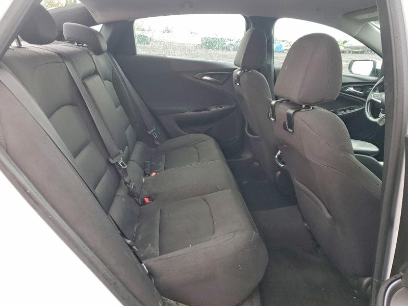 2017 CHEVROLET MALIBU LT LT 10