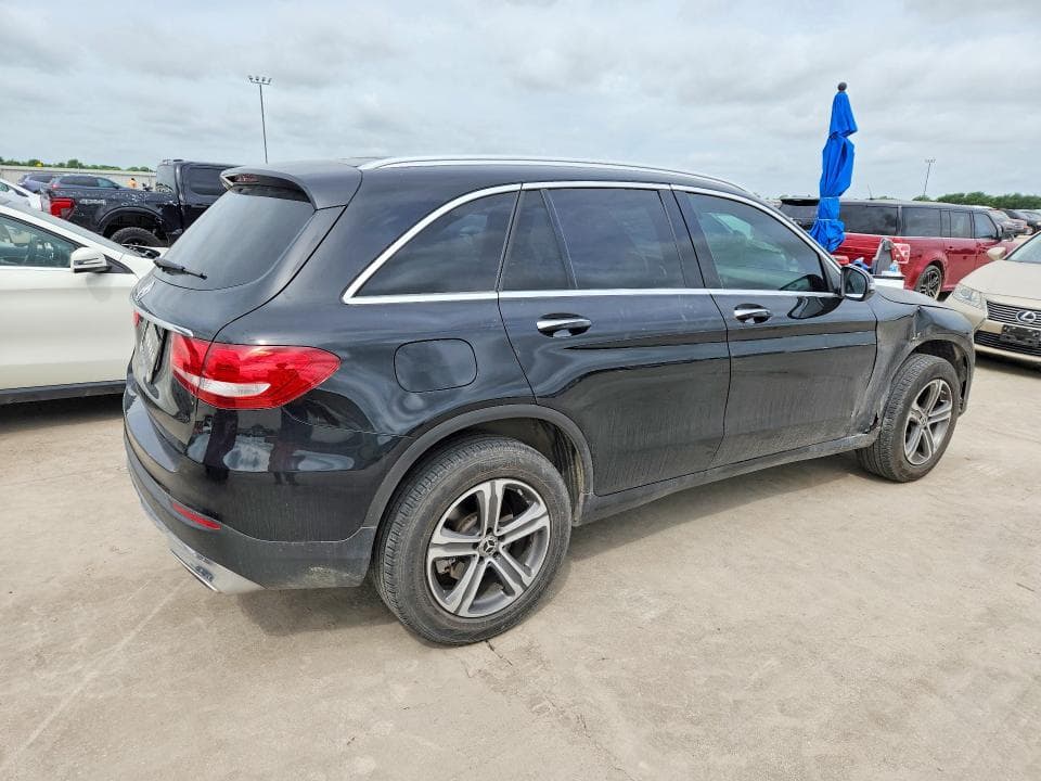 2019 MERCEDES-BENZ GLC 300 300 3