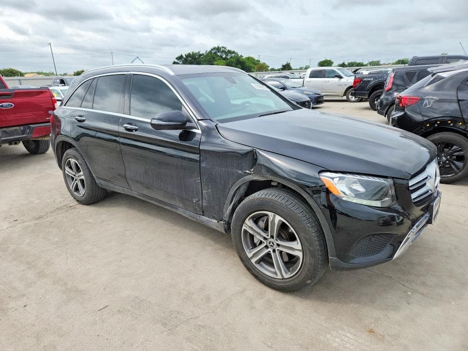 2019 MERCEDES-BENZ GLC 300 300 4