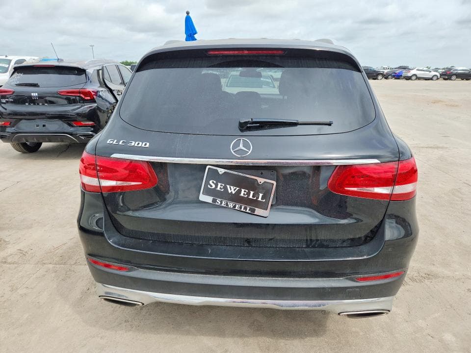 2019 MERCEDES-BENZ GLC 300 300 6