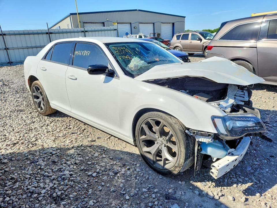 2021 CHRYSLER 300 TOURING TOURING 4