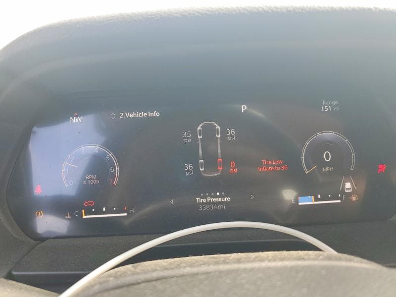 2022 JEEP GRAND CHEROKEE L LIMITED L LIMITED 9