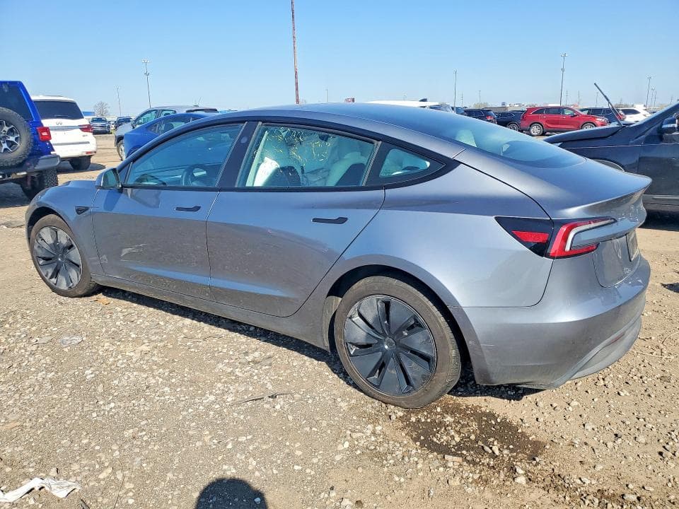 2025 TESLA MODEL 3 2