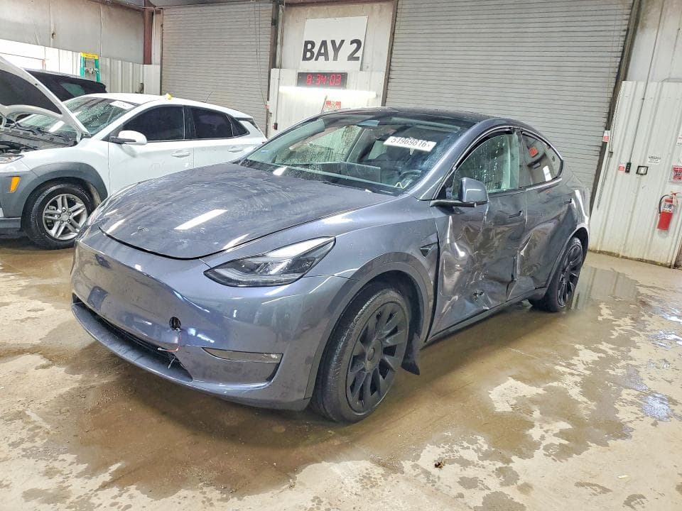 2023 TESLA MODEL Y - 1