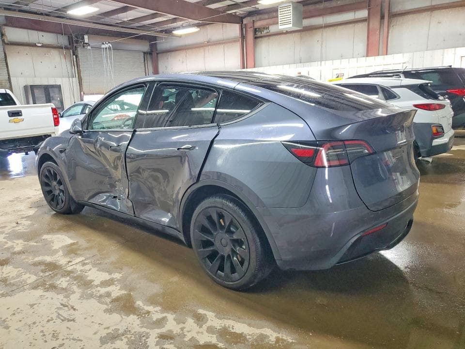 2023 TESLA MODEL Y 2