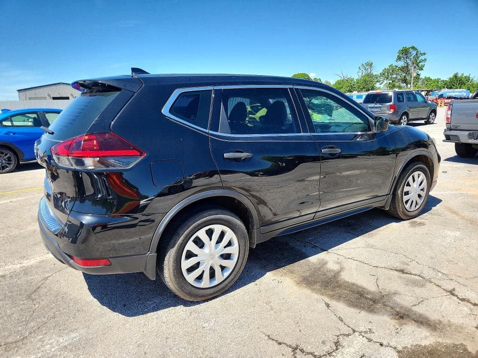 2018 NISSAN ROGUE S 3