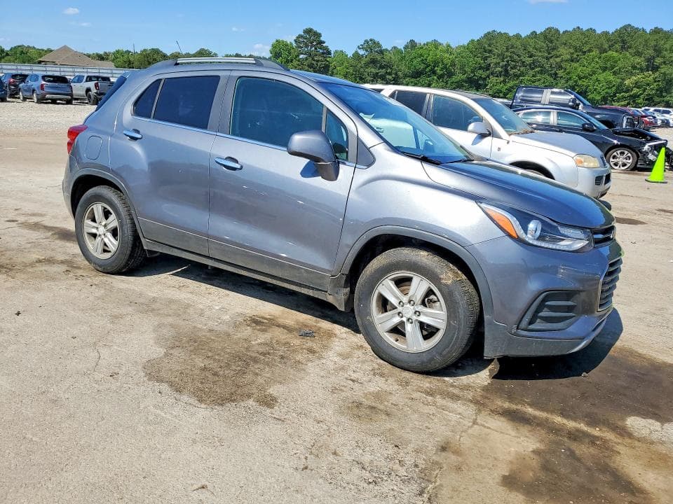 2020 CHEVROLET TRAX 1LT 4