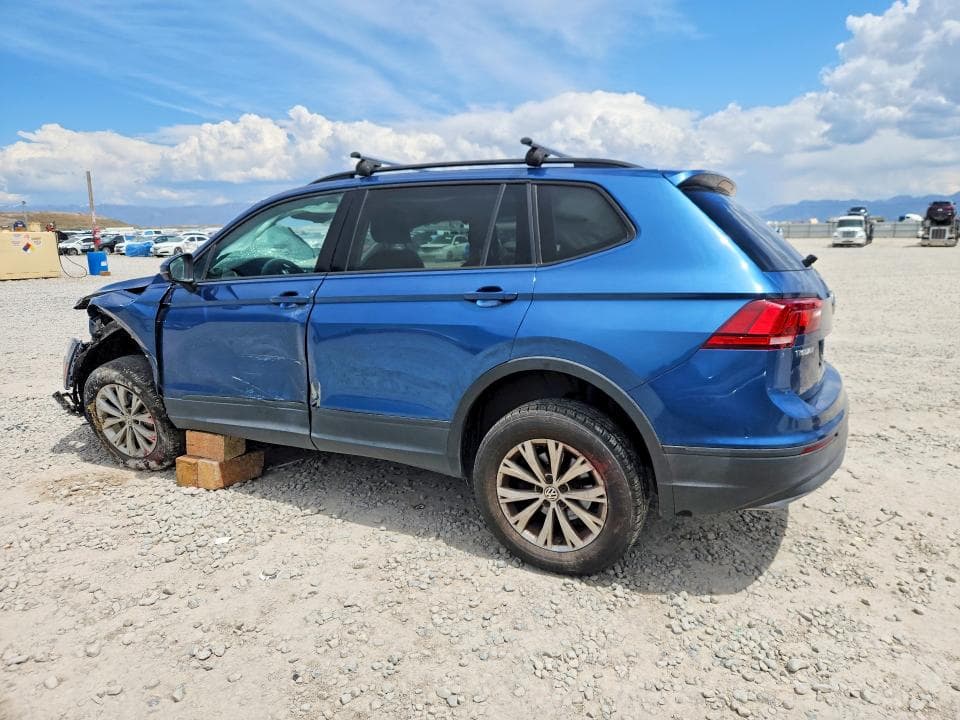 2018 VOLKSWAGEN TIGUAN S 2