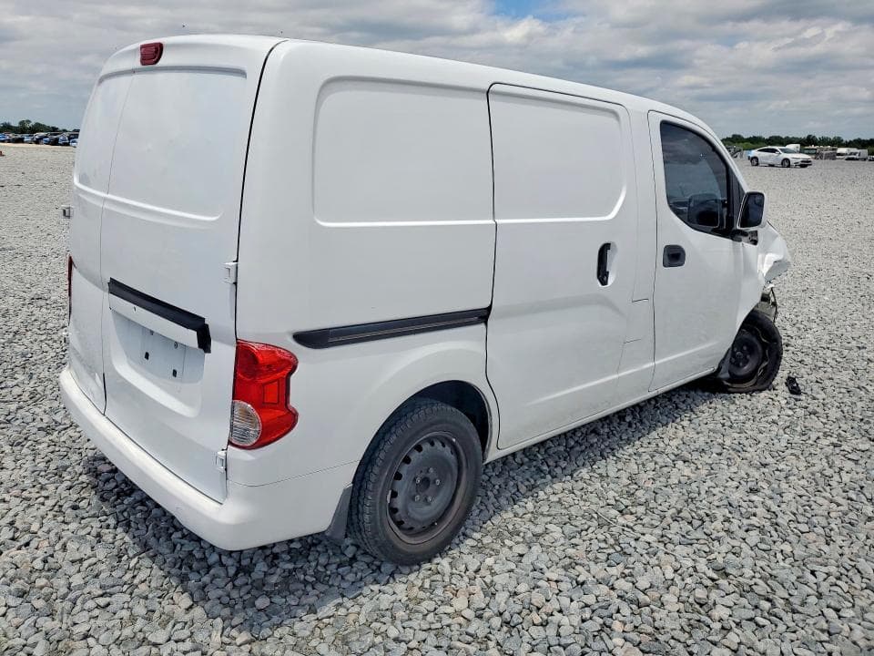 2017 NISSAN NV200 SV 3