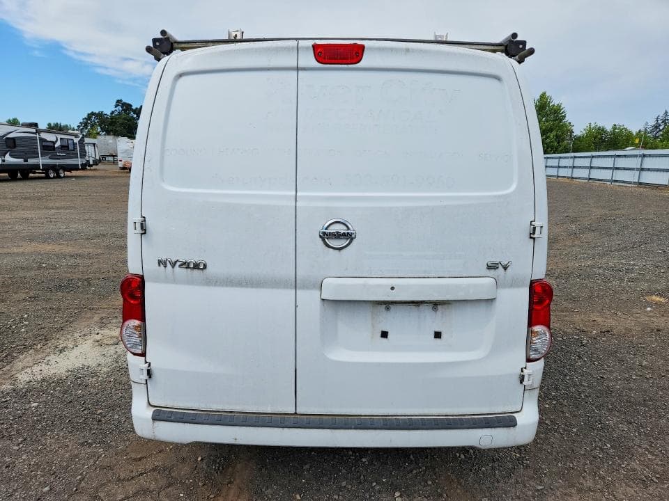 2017 NISSAN NV200 SV 6