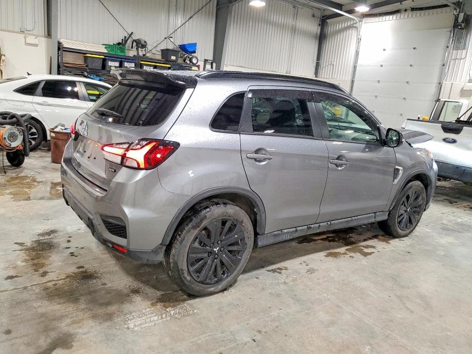 2026 MITSUBISHI RVR SE 3