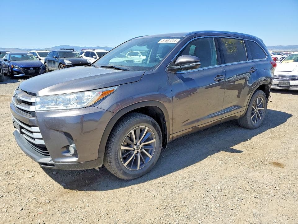 2018 TOYOTA HIGHLANDER XLE XLE - 1