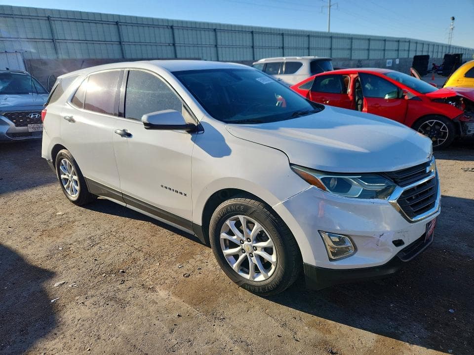 2019 CHEVROLET EQUINOX LT LT 4