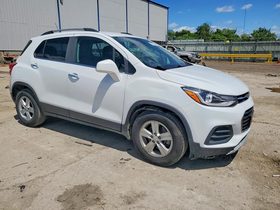 2020 CHEVROLET TRAX 1LT 4