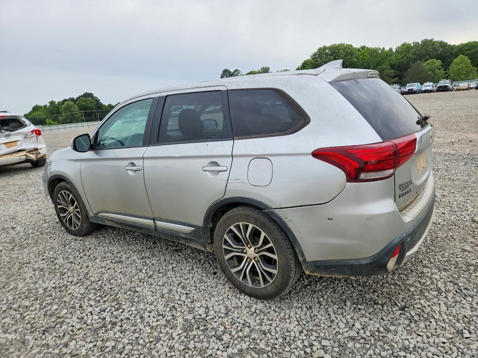 2018 MITSUBISHI OUTLANDER SE SE 2