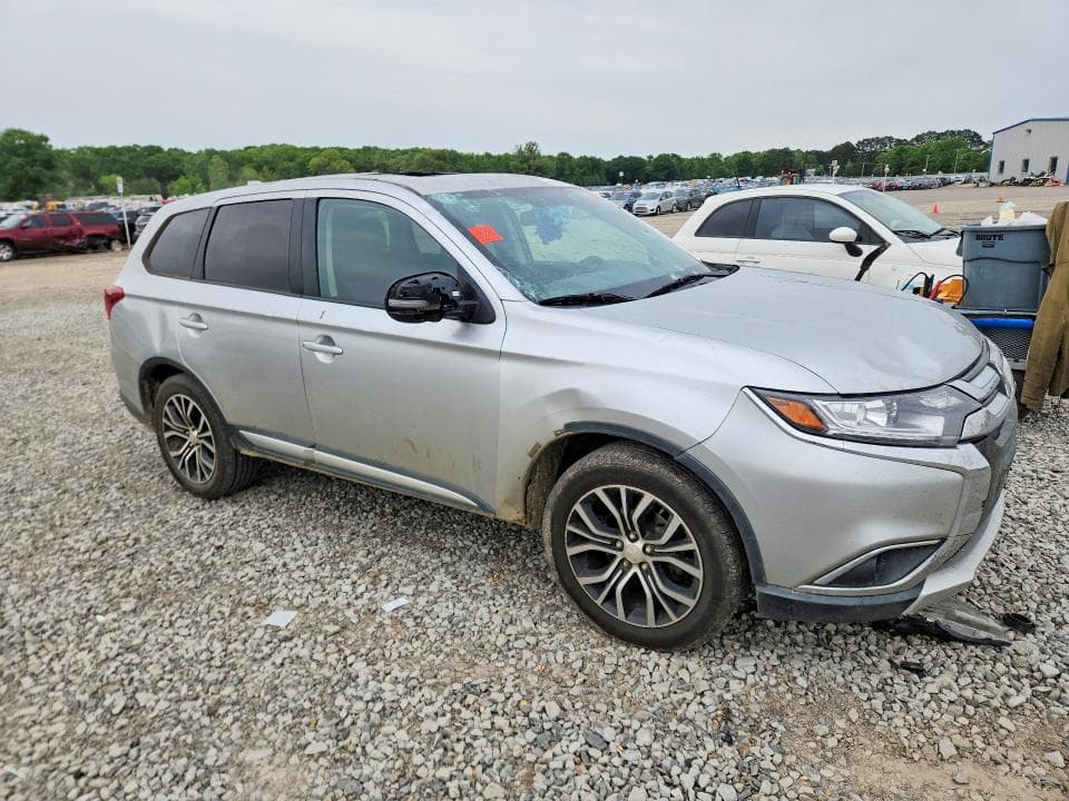 2018 MITSUBISHI OUTLANDER SE SE 4