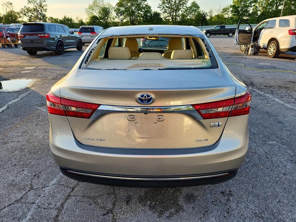 2018 TOYOTA AVALON HYBRID XLE PREMIUM 6