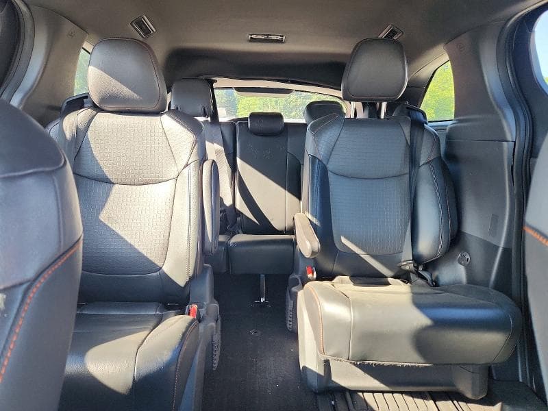 2021 TOYOTA SIENNA XSE 7-PASSENGER XSE 7-PASSENGER 10