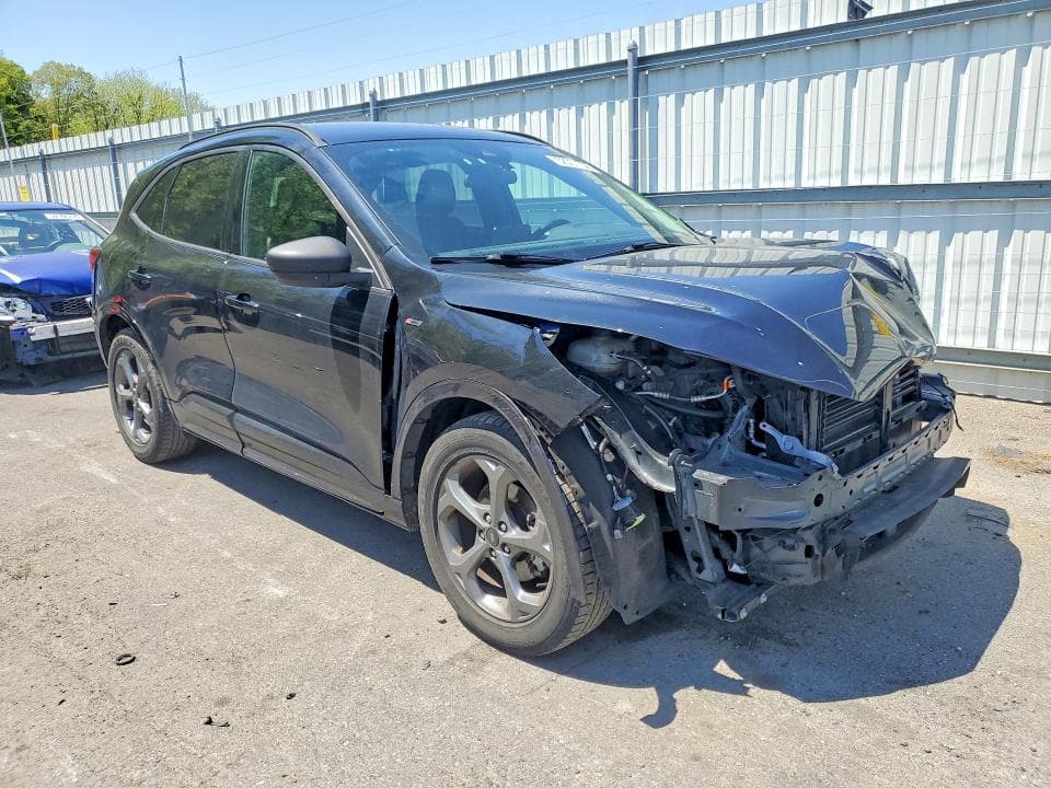 2023 FORD ESCAPE ST LINE 4
