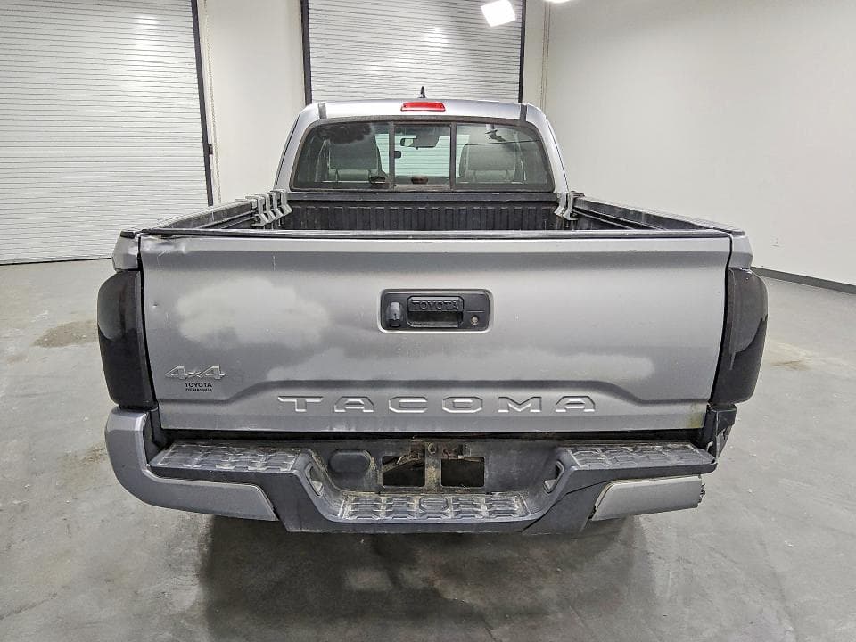 2018 TOYOTA TACOMA SR SR 7