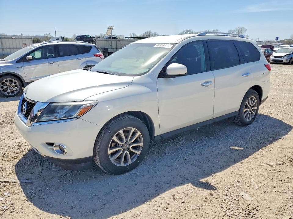 2016 NISSAN PATHFINDER SV 1
