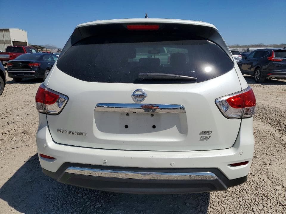 2016 NISSAN PATHFINDER SV 6