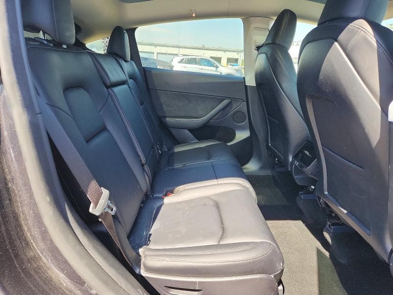 2024 TESLA MODEL Y 11
