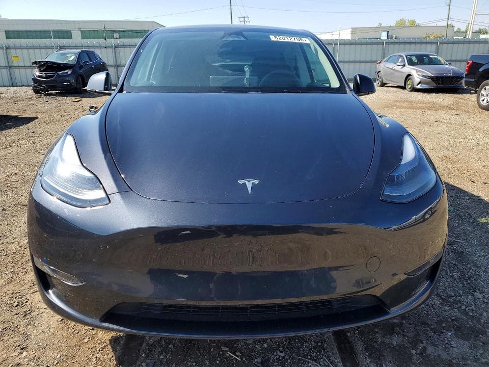 2024 TESLA MODEL Y 5